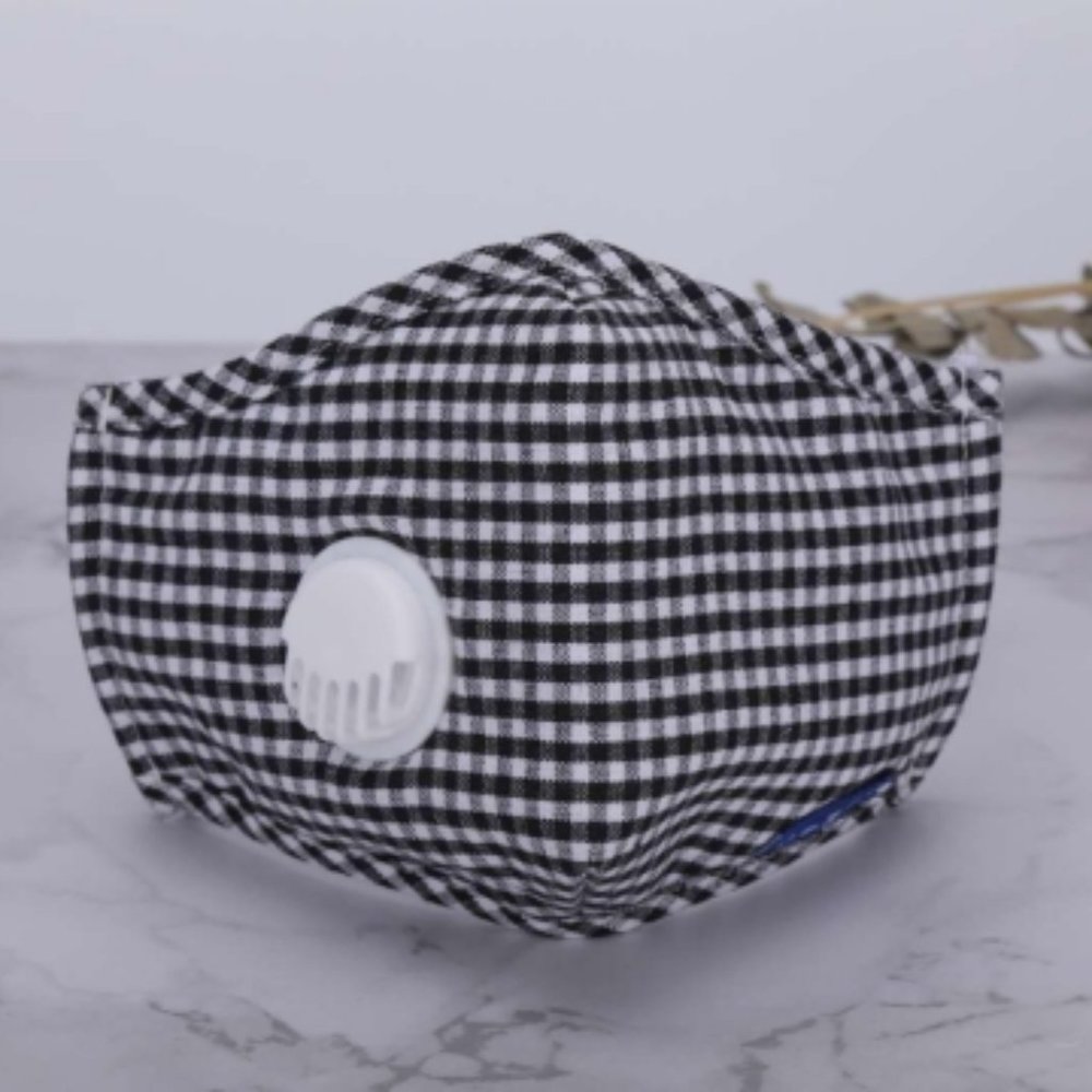 Reusable Black/White Cotton Face Mask w/ Vent